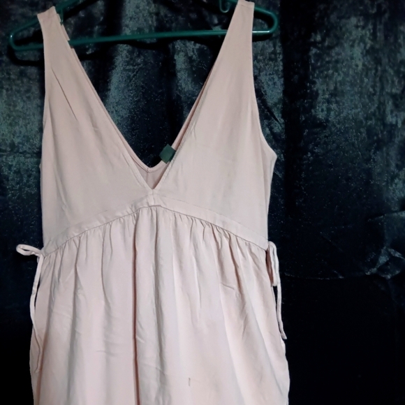 Sleeveless pink shirt - Picture 1 of 6